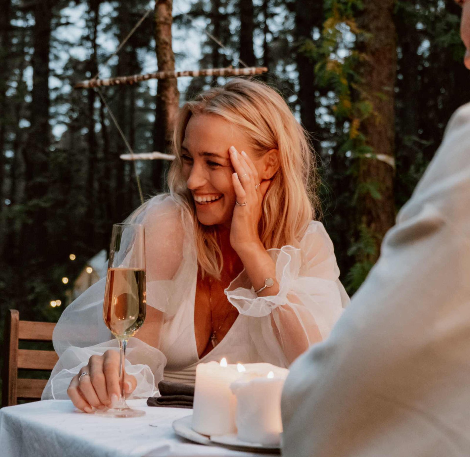 Forest romanic dinner