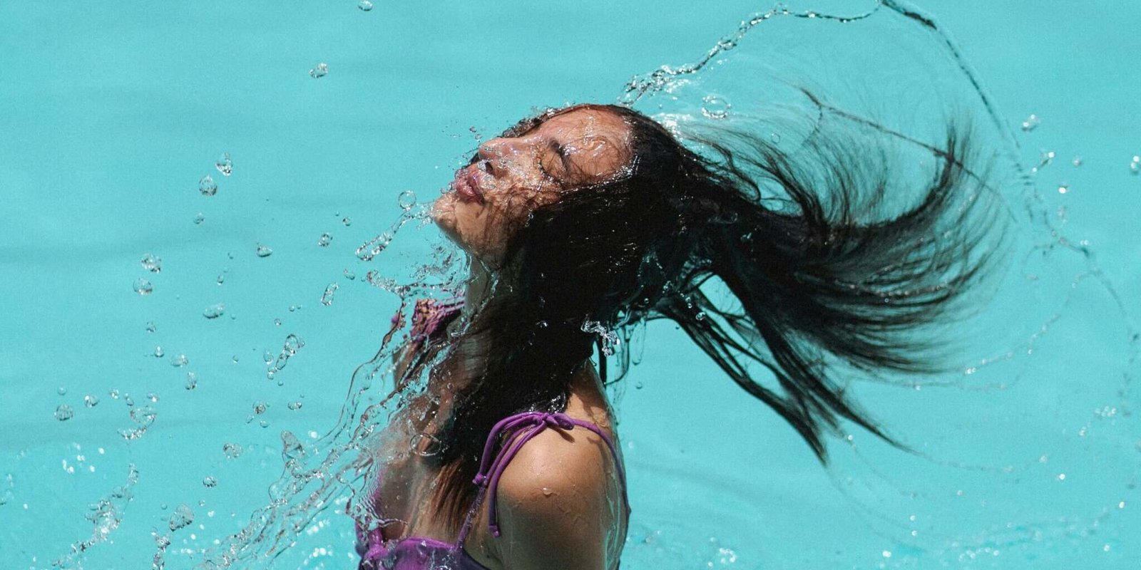 The Hidden Dangers of Brushing Wet Hair: Why Your Hair is 50% Weaker When Wet and How to Protect It The Hidden Dangers of Brushing Wet Hair Why Your Hair is 50 Weaker When Wet and How to Protect It scaled uai